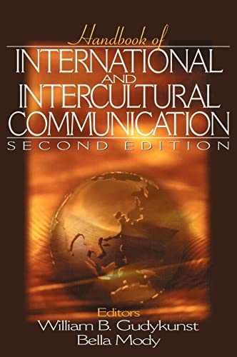 Handbook of International and Intercultural Communication von Sage Publications